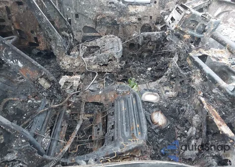 2011 Ford F-250 Lariat z USA, uszkodzony, nr VIN 1FT7W2BT4BEC91947